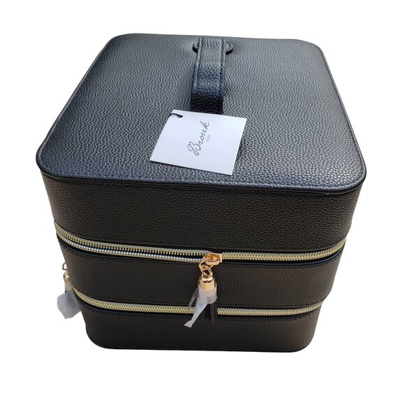 NWT Brouke & Co Leah Travel cosmetic case in black - Picture 1 of 8